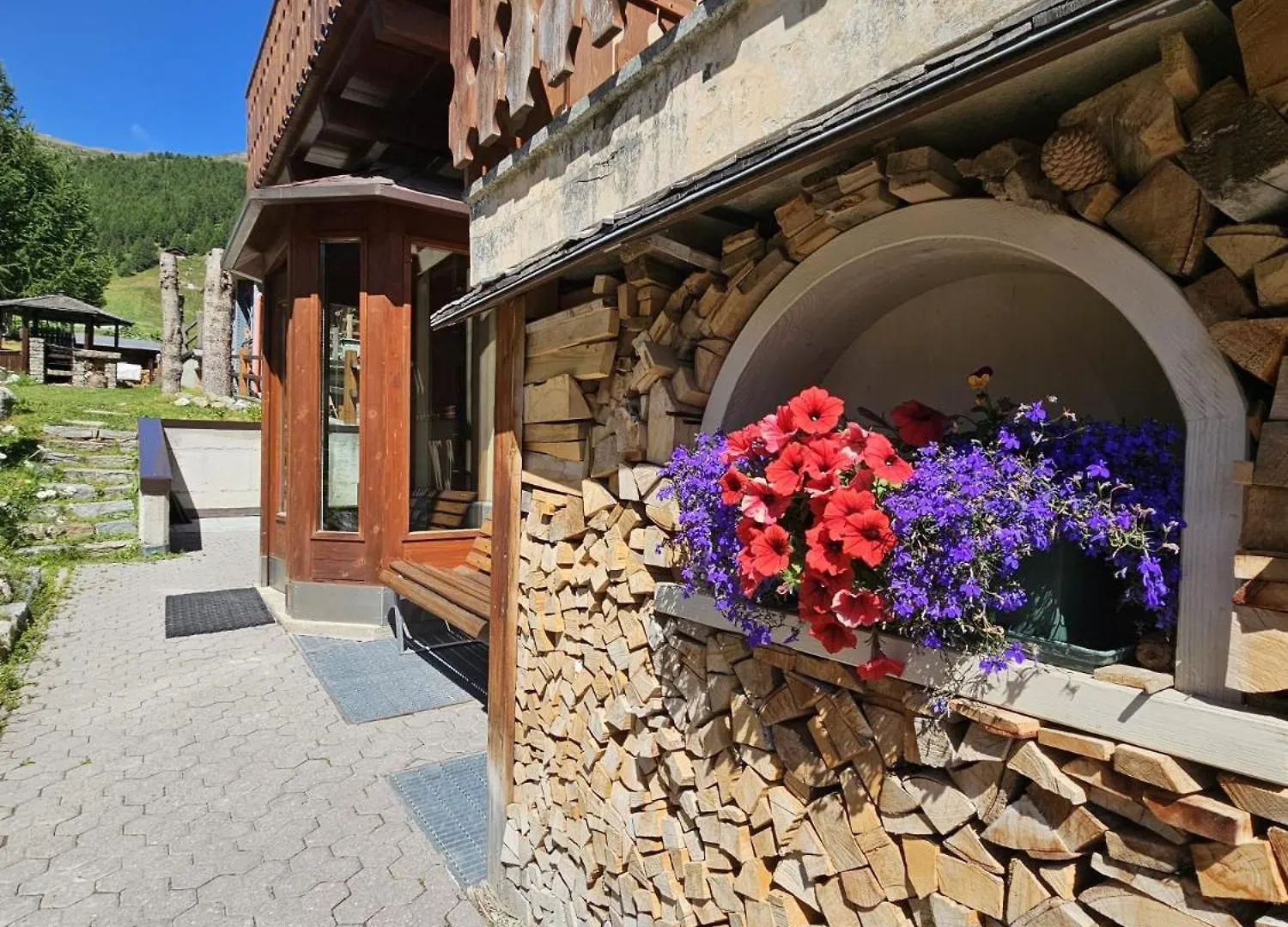 Апартаменты Giglio Della Montagna Ливиньо